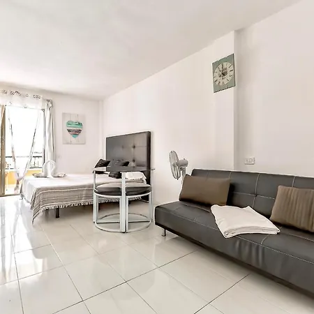 Studio In Los Cristianos, First Line Of The Beach Los Cristianos (Tenerife)