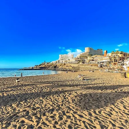 Studio In Los Cristianos, First Line Of The Beach * Los Cristianos (Tenerife)